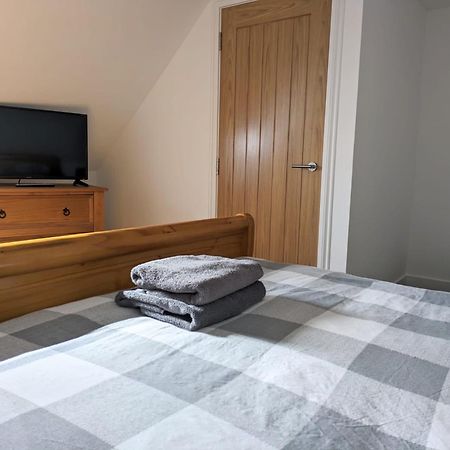 2 Bedroom Townhouse With Seaview On The Nc500 Wick Wick  Exterior photo