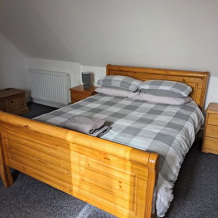 2 Bedroom Townhouse With Seaview On The Nc500 Wick Wick  Exterior photo